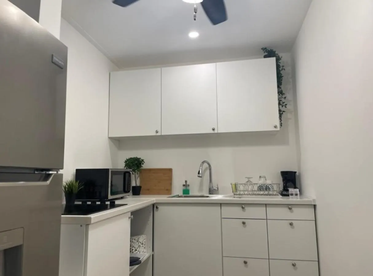 Casa Del Sol -Unit B Villa Bayamon Puerto Rico